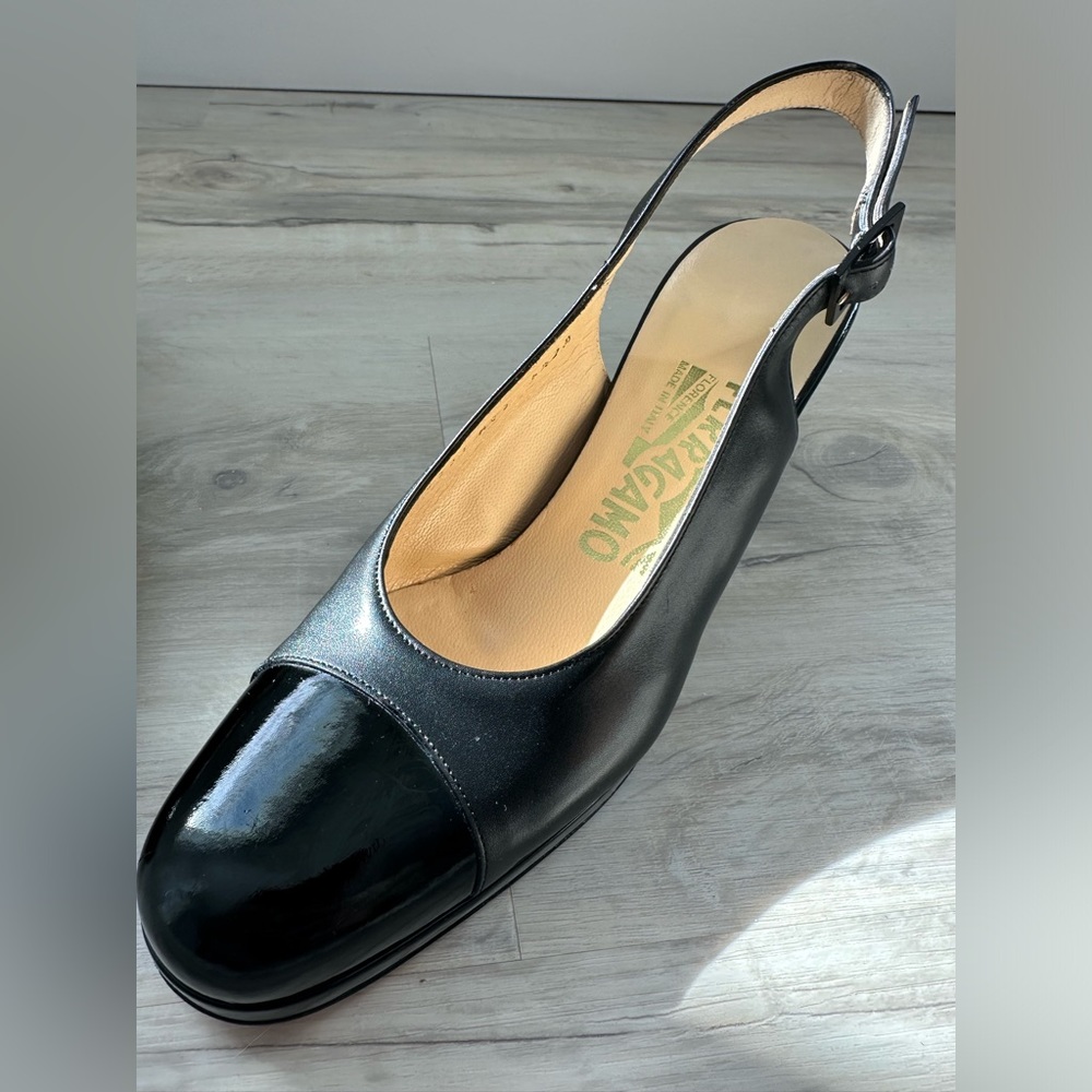 Vintage Ferragamo Nero Patent Calf Slingback Heels
- Size (6.5) - Picture 7 of 10